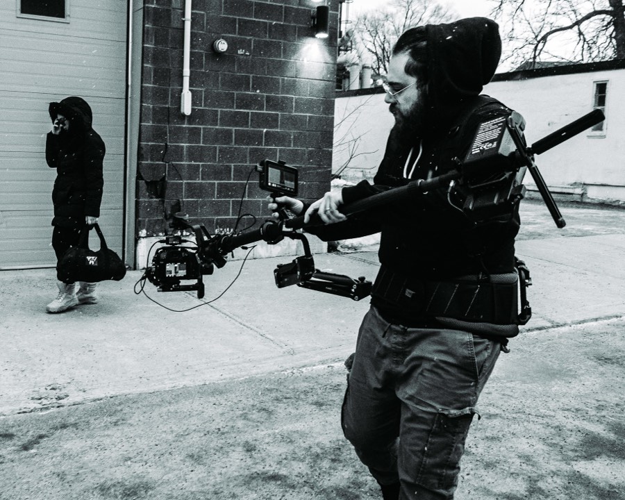 Gimbal operator on an exterior shoot